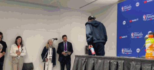 包含纳瓦斯：无论何时比赛开始都将全力以赴的词条