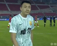 AG视讯-瓦朗谢纳取得联赛三连胜，继续向前迈进