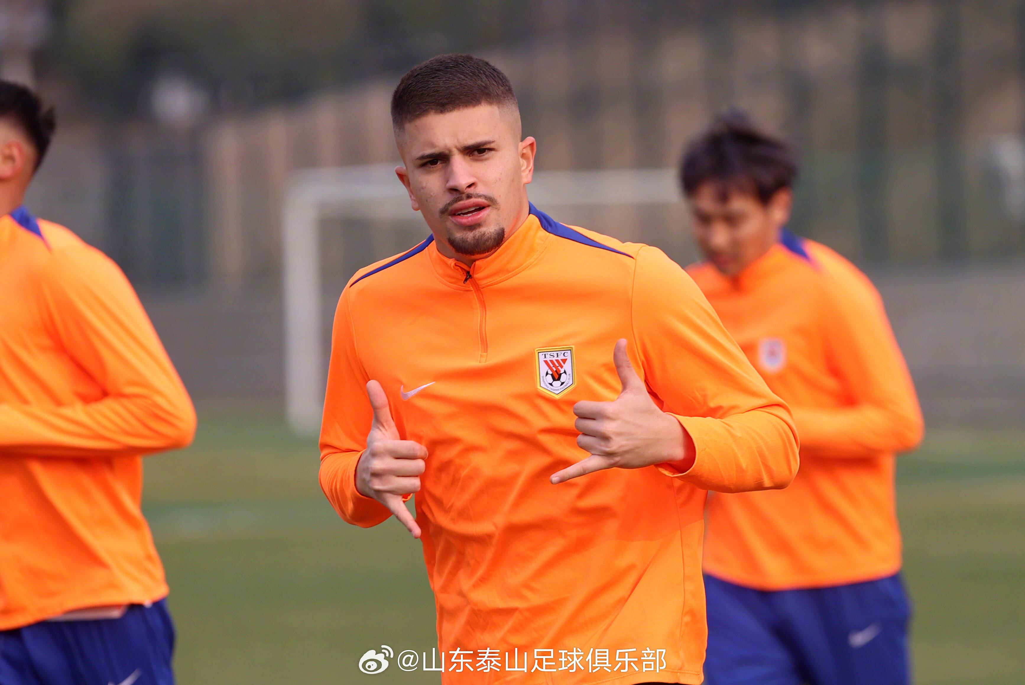 体育盛会：世界精英选手集结备战的简单介绍