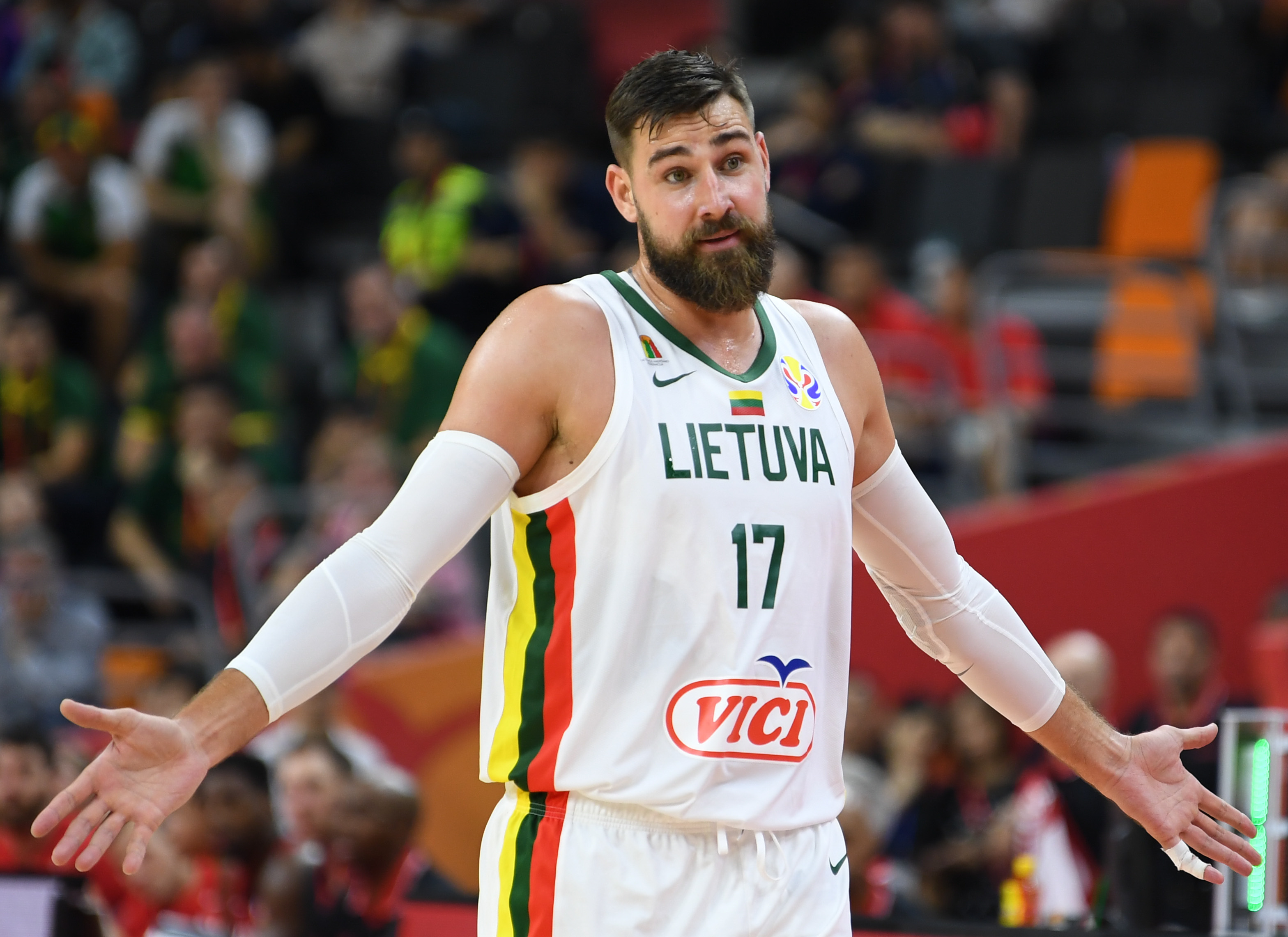 委内瑞拉队惨负立陶宛，止步篮球世界杯强的简单介绍