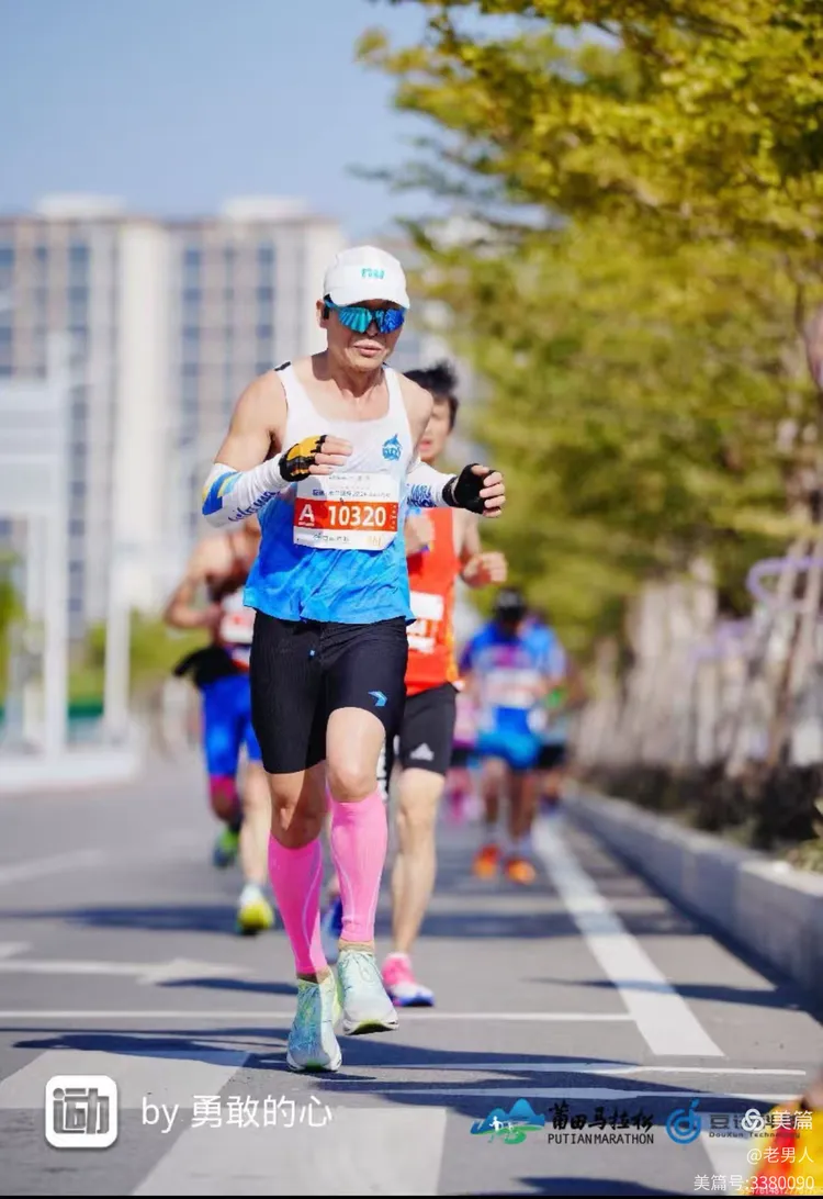 包含竞争激烈再现神勇，全力以赴征战顶级赛事的词条