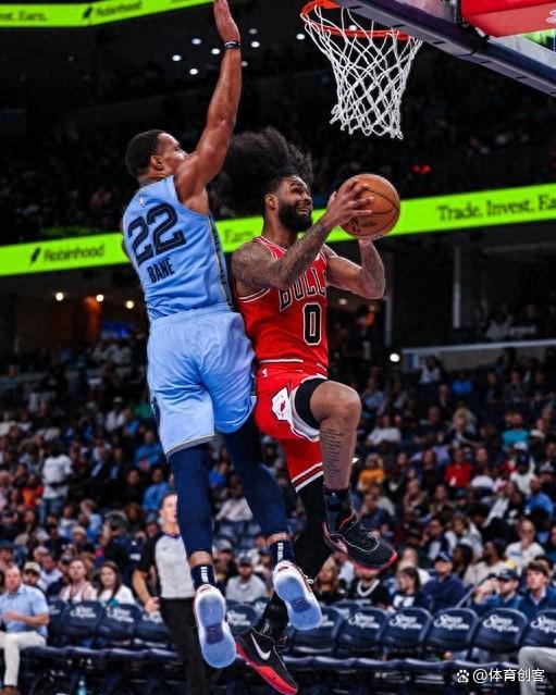 灰熊主场不敌雄鹿,字母哥砍下35分 灰熊主场不敌雄鹿,字母哥砍下35分