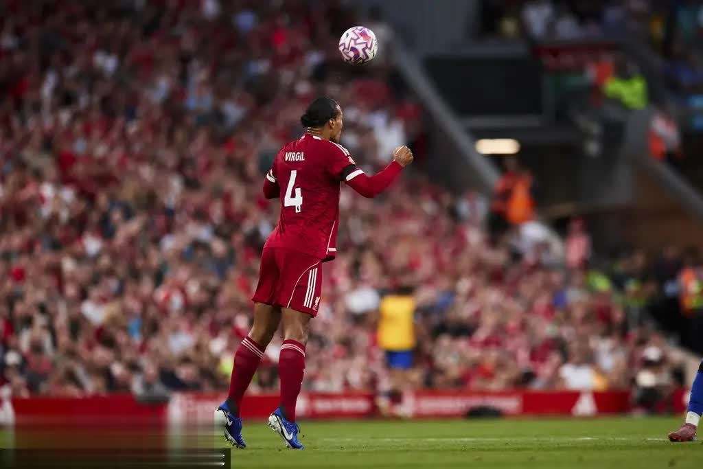 那不勒斯轻取拜仁,费兰·托雷斯送出助攻的简单介绍 那不勒斯轻取拜仁,费兰·托雷斯送出助攻的简单介绍