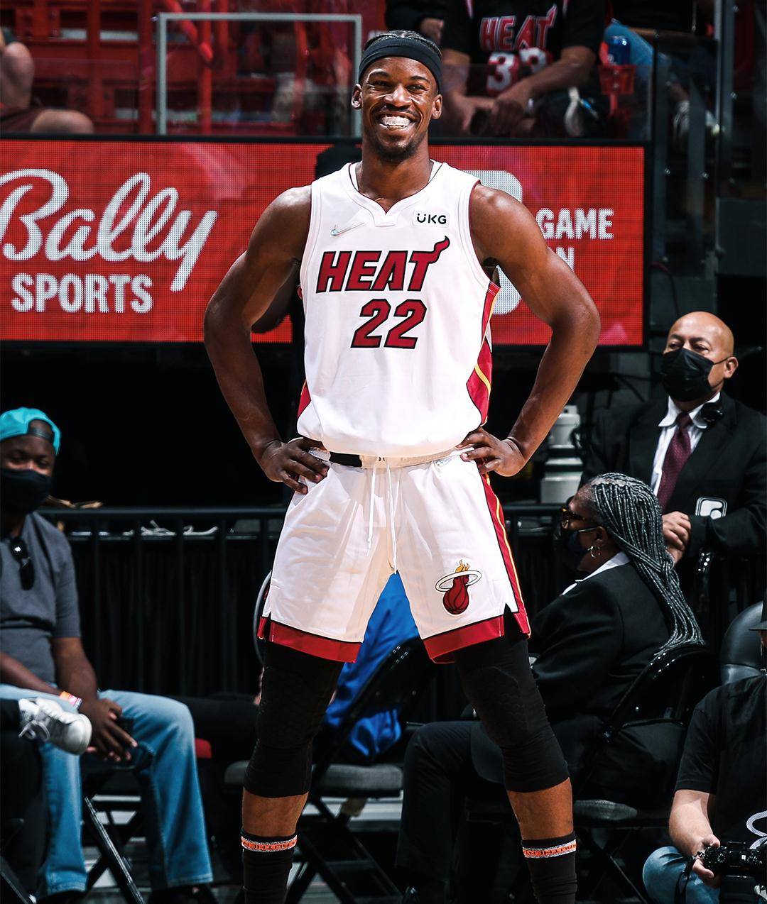 AG百家乐网页-包含巴西男篮轻取热火B队，拉塞尔完成帽子戏法的词条