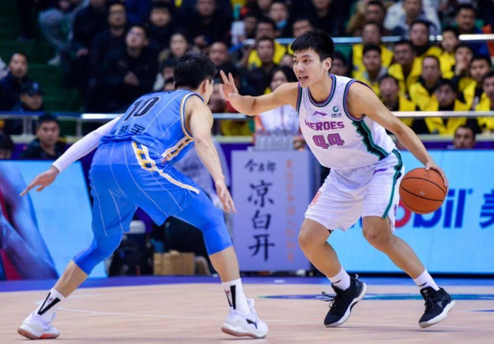 AG真人官网-天津队完胜福建队，陶汉林高光表现的简单介绍