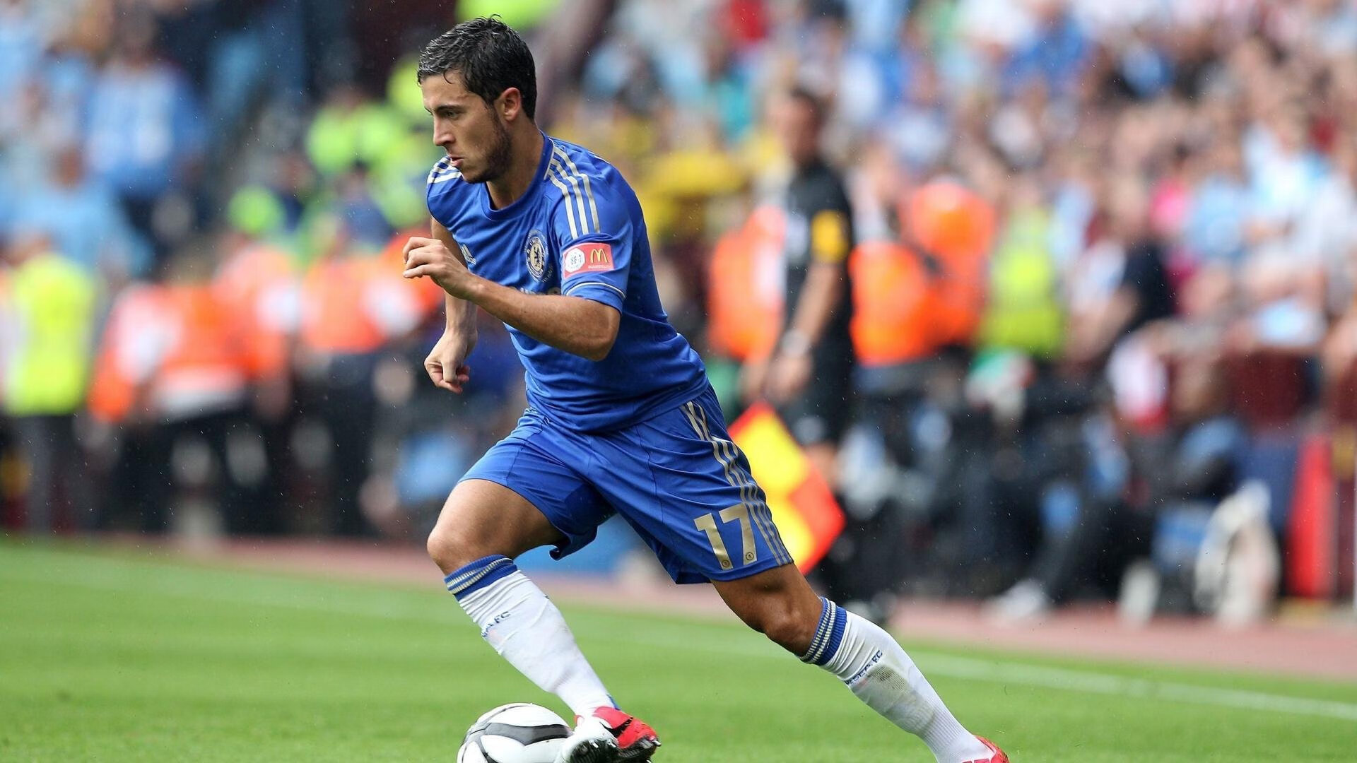 丹麦无星横扫荷兰的背后，当罗德里扛起全队，我们看到了足球的另一种伟大